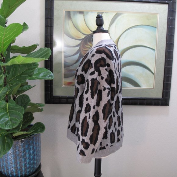 GOODNIGHT MACAROON Leopard Print Button Front Cardigan - Picture 8 of 10
